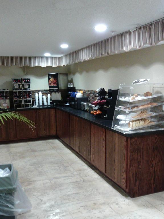 5th Avenue Inn&Suites Rochester Extérieur photo