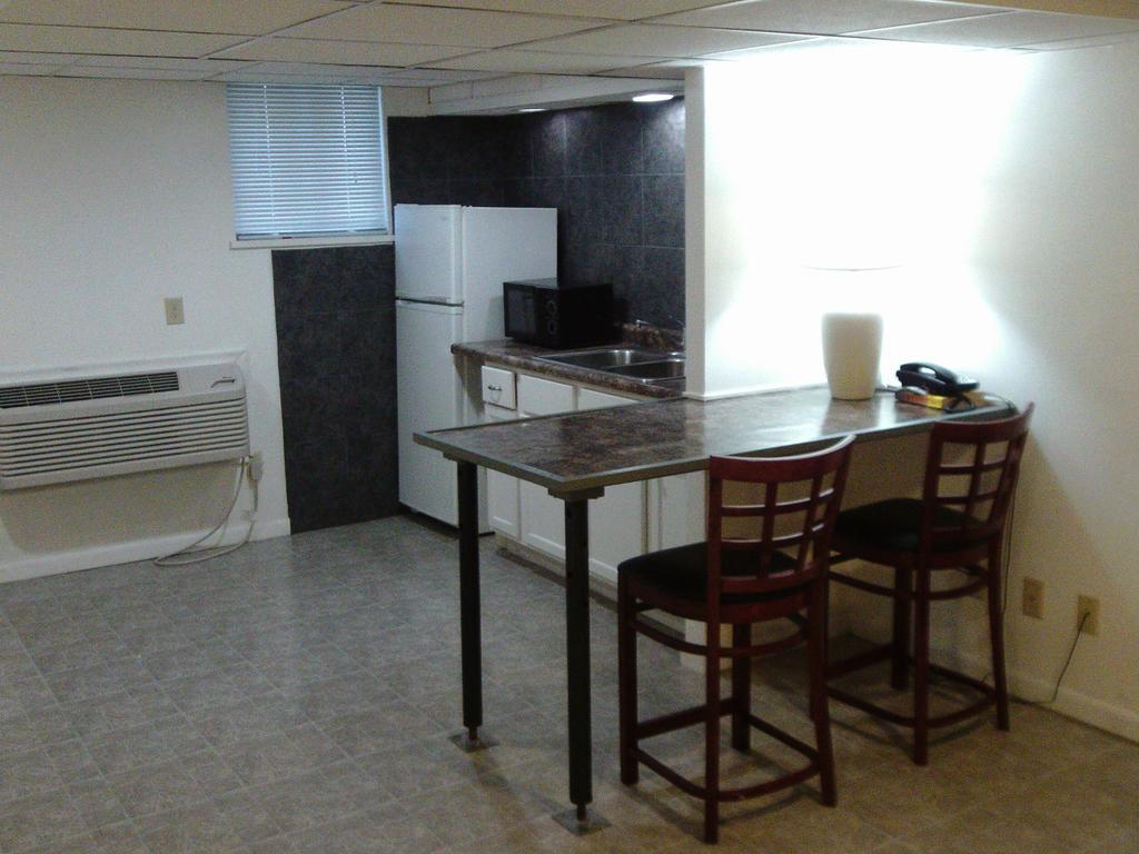 5th Avenue Inn&Suites Rochester Extérieur photo