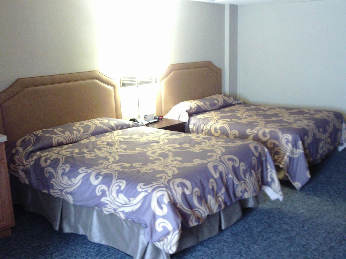 5th Avenue Inn&Suites Rochester Extérieur photo