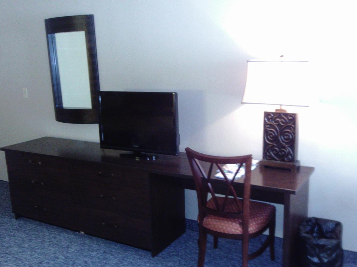 5th Avenue Inn&Suites Rochester Extérieur photo