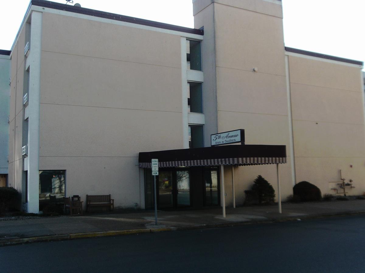 5th Avenue Inn&Suites Rochester Extérieur photo