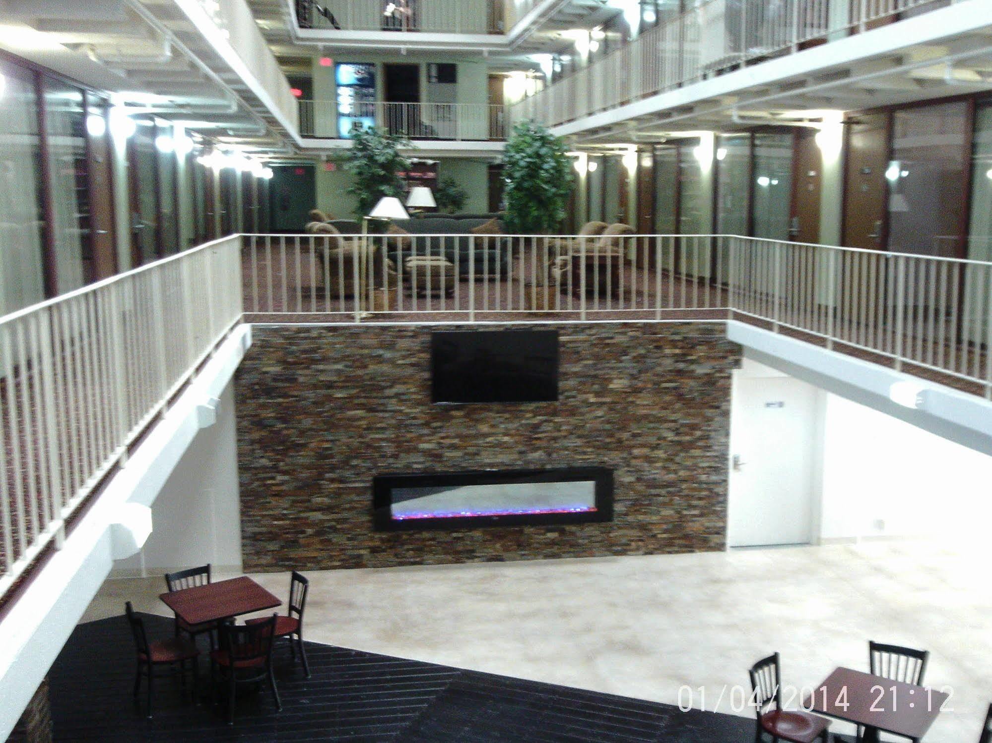 5th Avenue Inn&Suites Rochester Extérieur photo